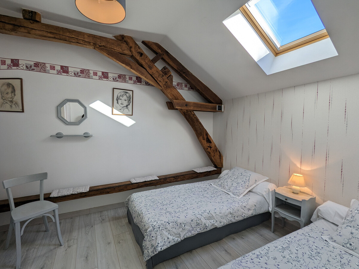 Gîte en pierre 4 chambres, 4 000 m² avec activités - Photo 4