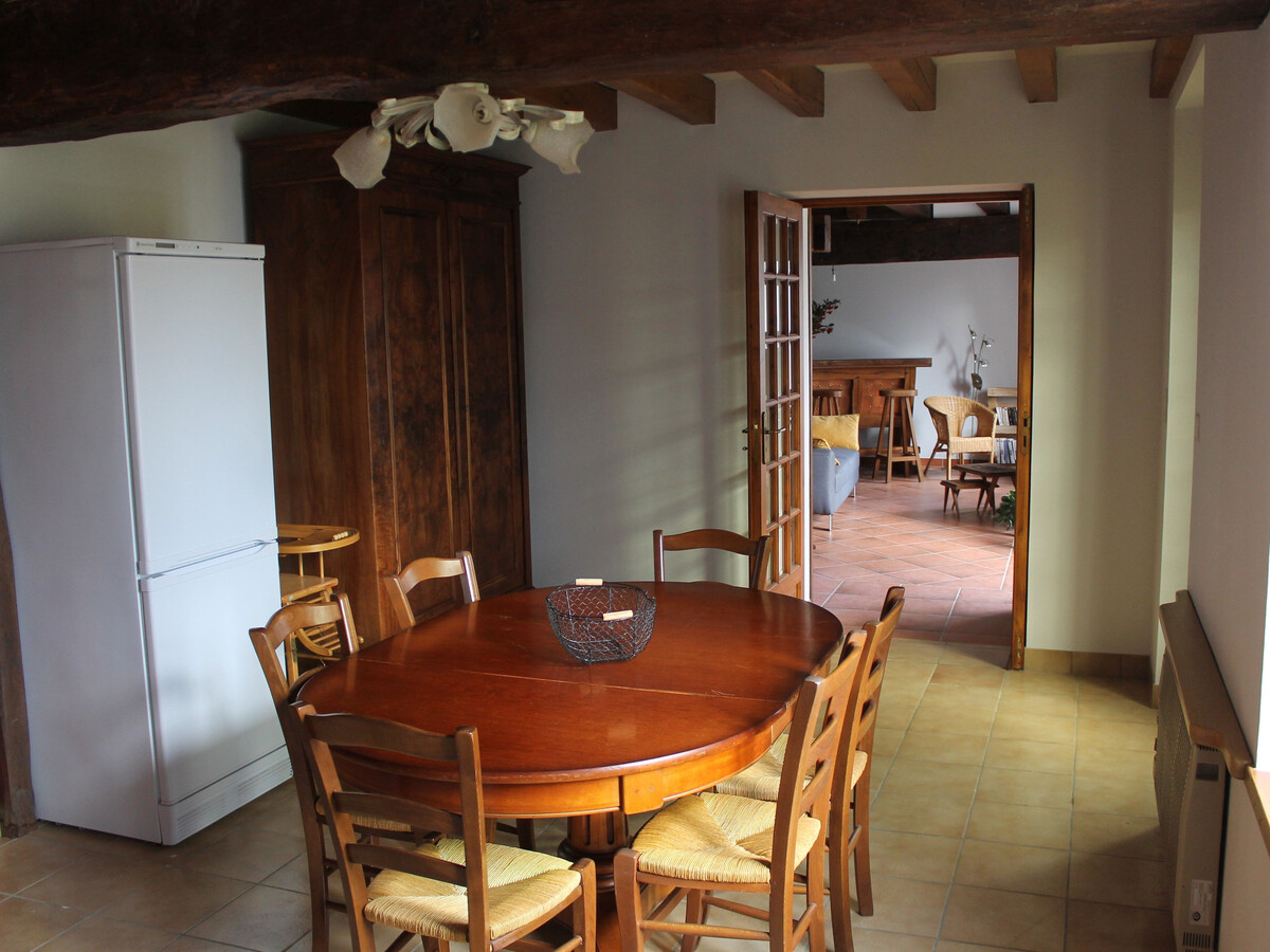 Le Tilleul : gîte 12 pers. à Sarzay, 2000 m² de nature - Photo 12