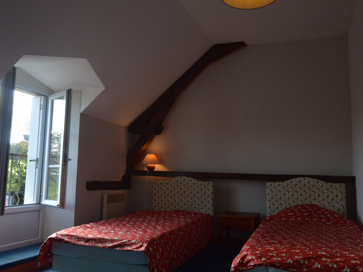Gîte 12 pers., 6 chambres avec jardin à Argenton-sur-Creuse - Photo 11