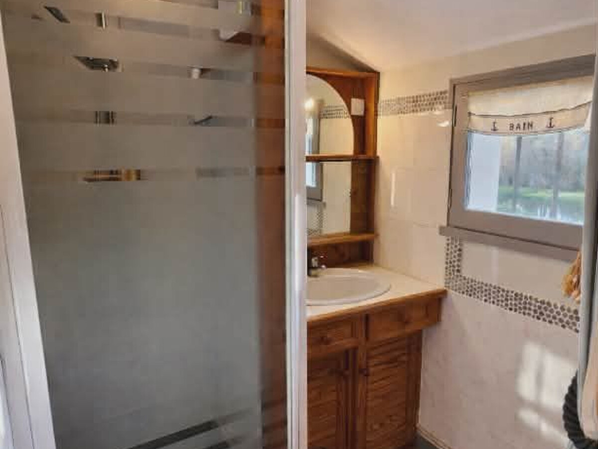 Gîte familial 6 pers. avec plan d'eau et salle de jeux - Photo 9