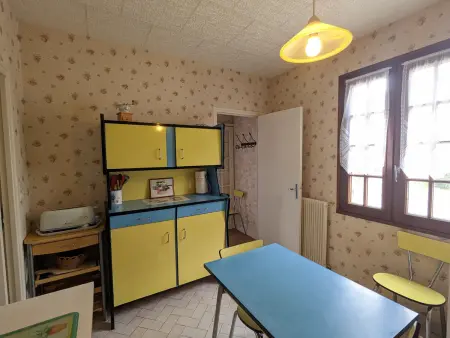 Gîte spacieux 5 pers. avec cour, garage et cheminée - Photo 2
