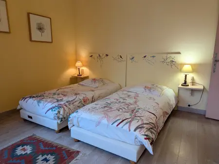 Gîte de charme 6 pers. à Bellegarde, cour et jardin : photo 13
