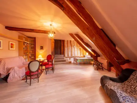 Gîte de charme 6 pers. à Bellegarde, cour et jardin : photo 15