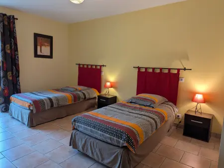 Gîte 6 pers. accessible, jardin 1800 m² près Loire à vélo : photo 10