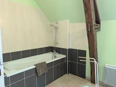 Gîte 6 pers. accessible, jardin 1800 m² près Loire à vélo : photo 16