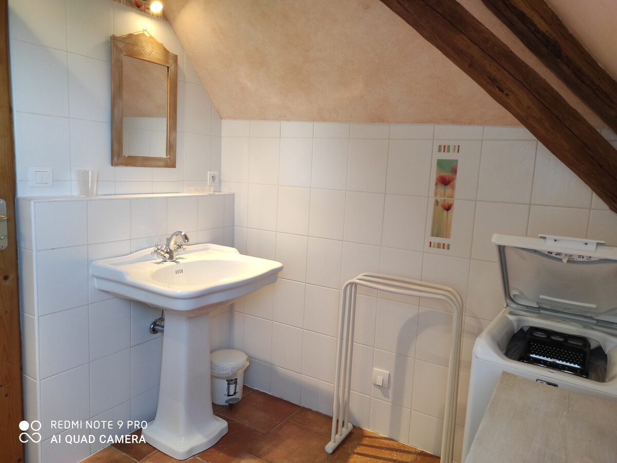 Gîte XVIIe siècle avec terrasse et ping-pong à Lorcy - Photo 12