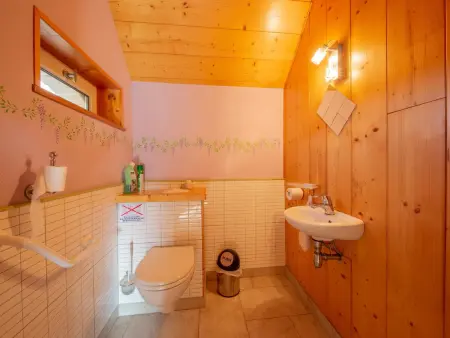 Gîte rural avec sauna et vue sur prairie aux chevaux : photo 9