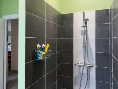 Gîte contemporain 90m² avec piscine chauffée à Mardié : photo 13