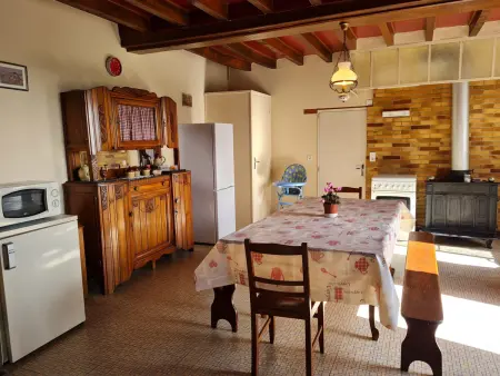 Gîte indépendant avec cour fermée, vue Vallée : photo 4