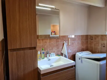 Gîte indépendant avec cour fermée, vue Vallée : photo 11
