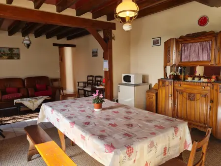 Gîte indépendant avec cour fermée, vue Vallée : photo 13