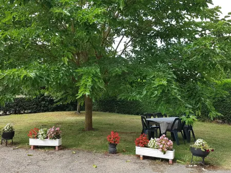 Gîte indépendant avec cour fermée, vue Vallée : photo 18