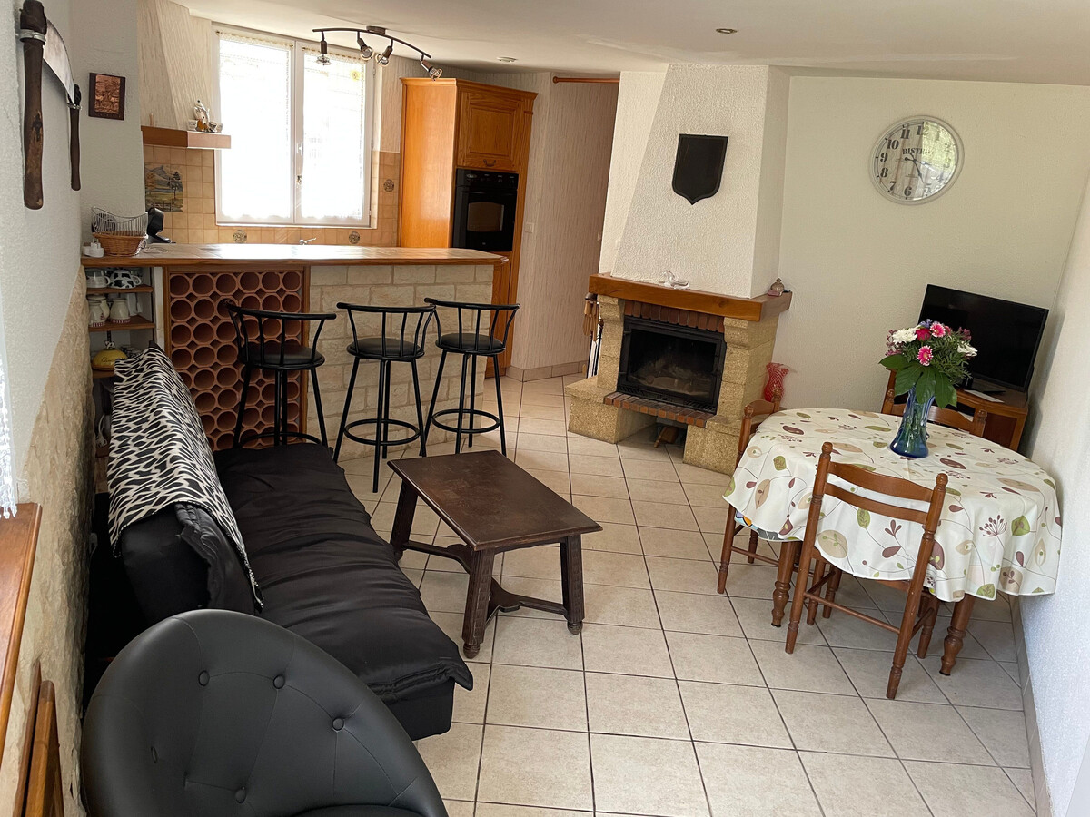 Gîte 2 pers. avec terrasse privée à Domptail-en-l'Air - Photo 3