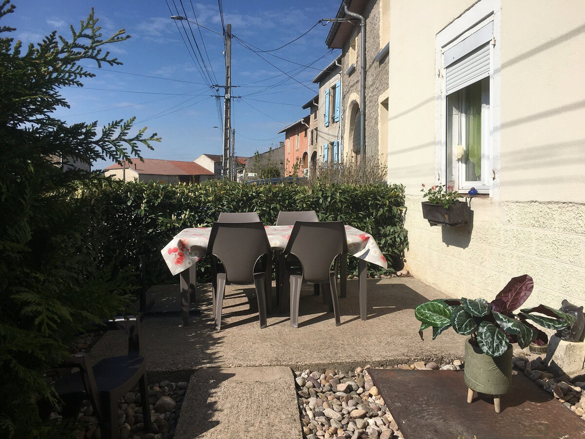 Gîte XIXe siècle en Lorraine, terrasse et barbecue - Photo 7