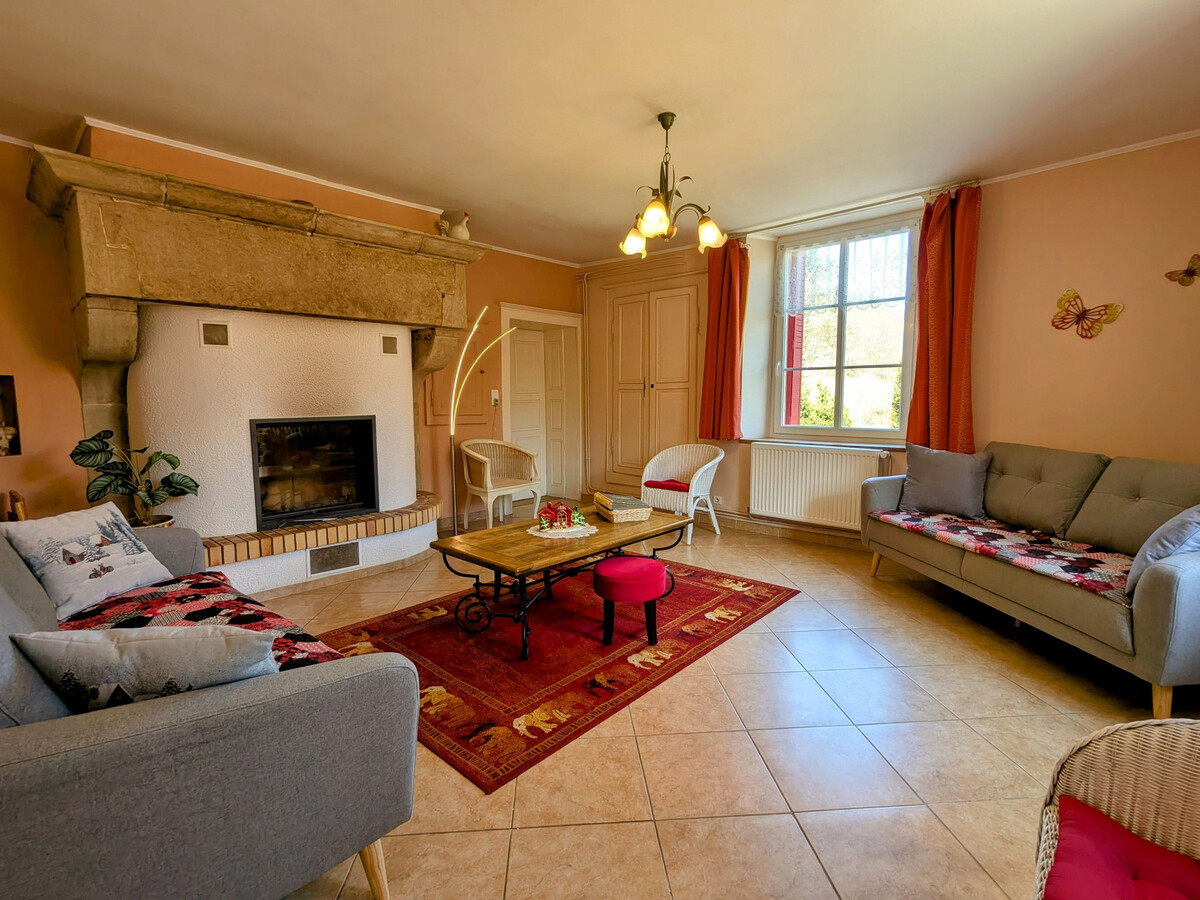 Gîte 5 chambres pour 13 pers, nature et ski à Bellefontaine - Photo 4