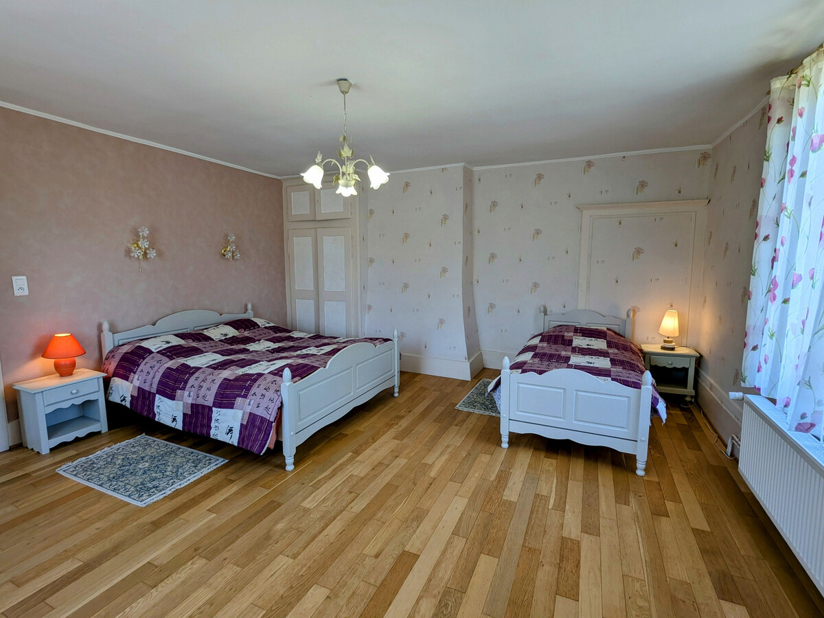 Gîte 5 chambres pour 13 pers, nature et ski à Bellefontaine - Photo 17