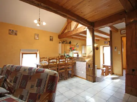Gîte paisible à 650m d'alt., nature, cheminée, 3 ch. près de Remiremont & Plombières, terrasse, grand terrain - Photo 9