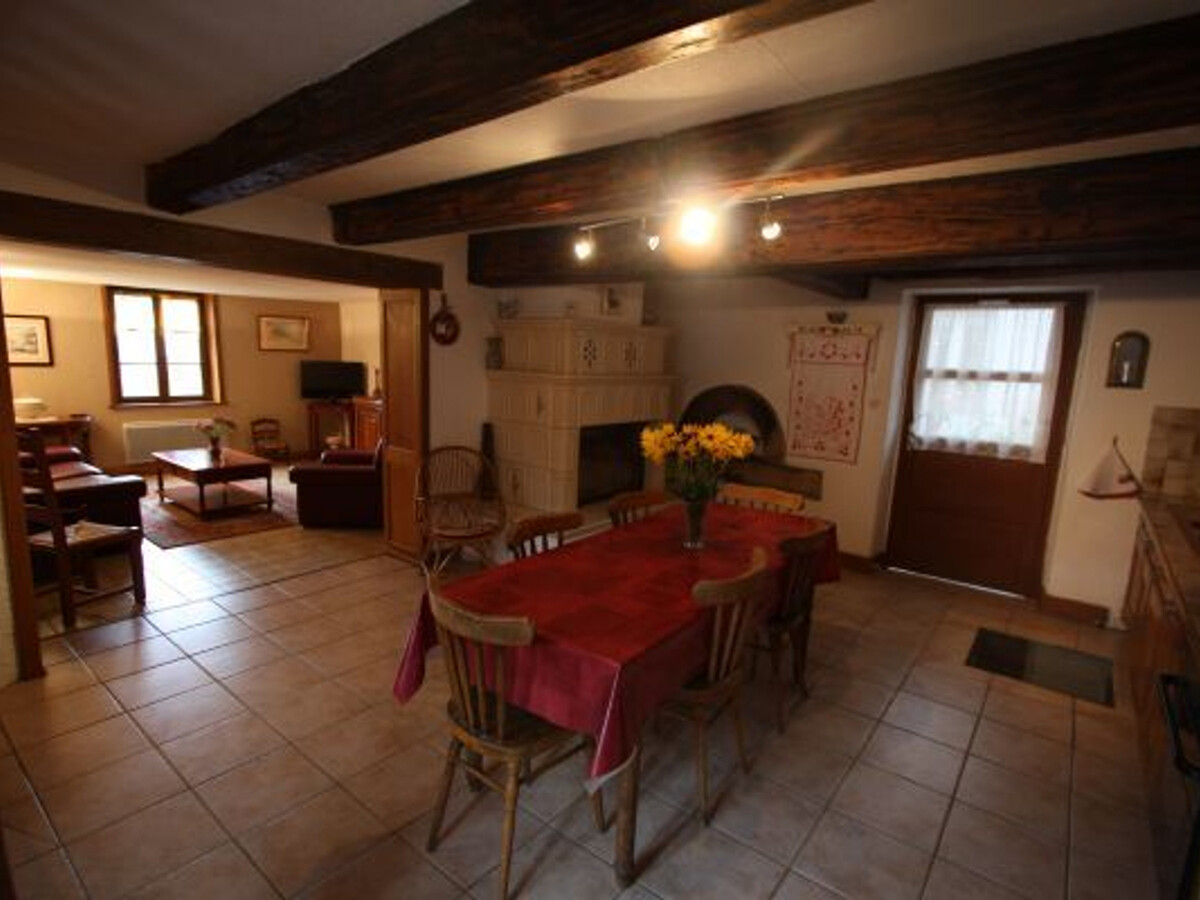 Gîte 6 pers en ancienne ferme avec salle de jeux - Photo 6