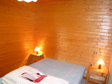 Chalet spacieux à Gérardmer avec terrasse et équipements familiaux - Photo 12