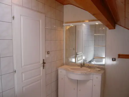 Chalet spacieux à Gérardmer avec terrasse et équipements familiaux - Photo 19