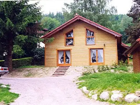 Chalet spacieux à Gérardmer avec terrasse et équipements familiaux - Photo 27