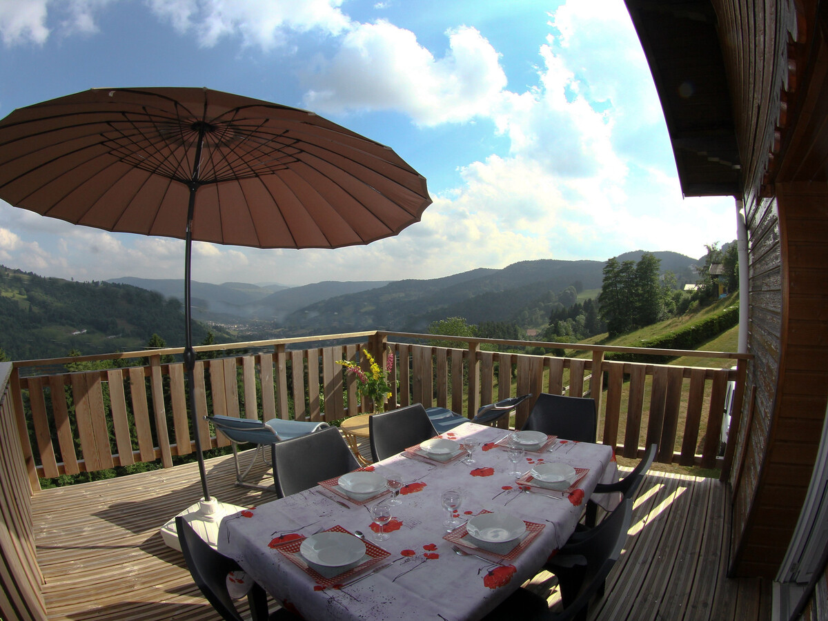 Gîte montagne 6 pers. à 800m avec vue vallée et 4 terrasses - Photo 2