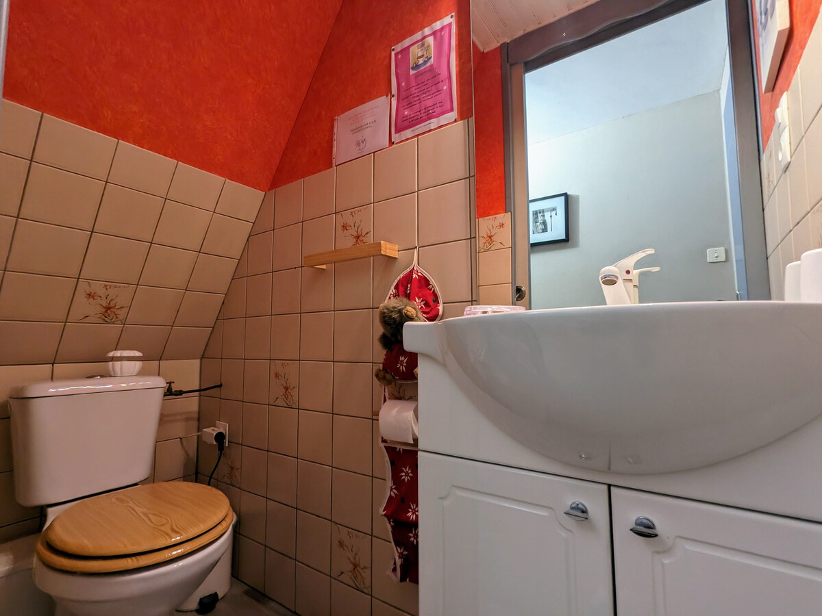 Gîte montagne 6 pers. à 800m avec vue vallée et 4 terrasses - Photo 24