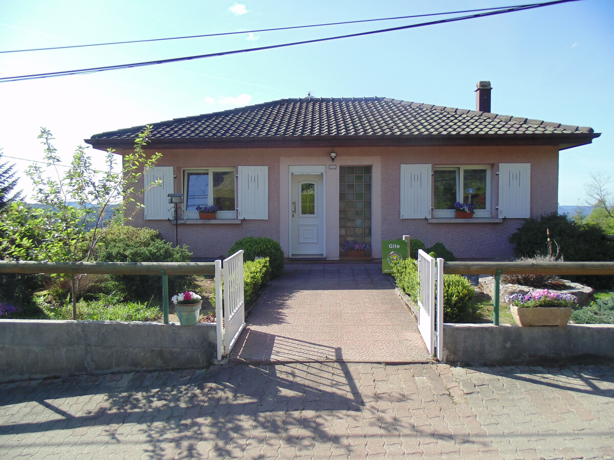 Pavillon 4 pers. Anould avec cheminée, terrasses et garage - Photo 1