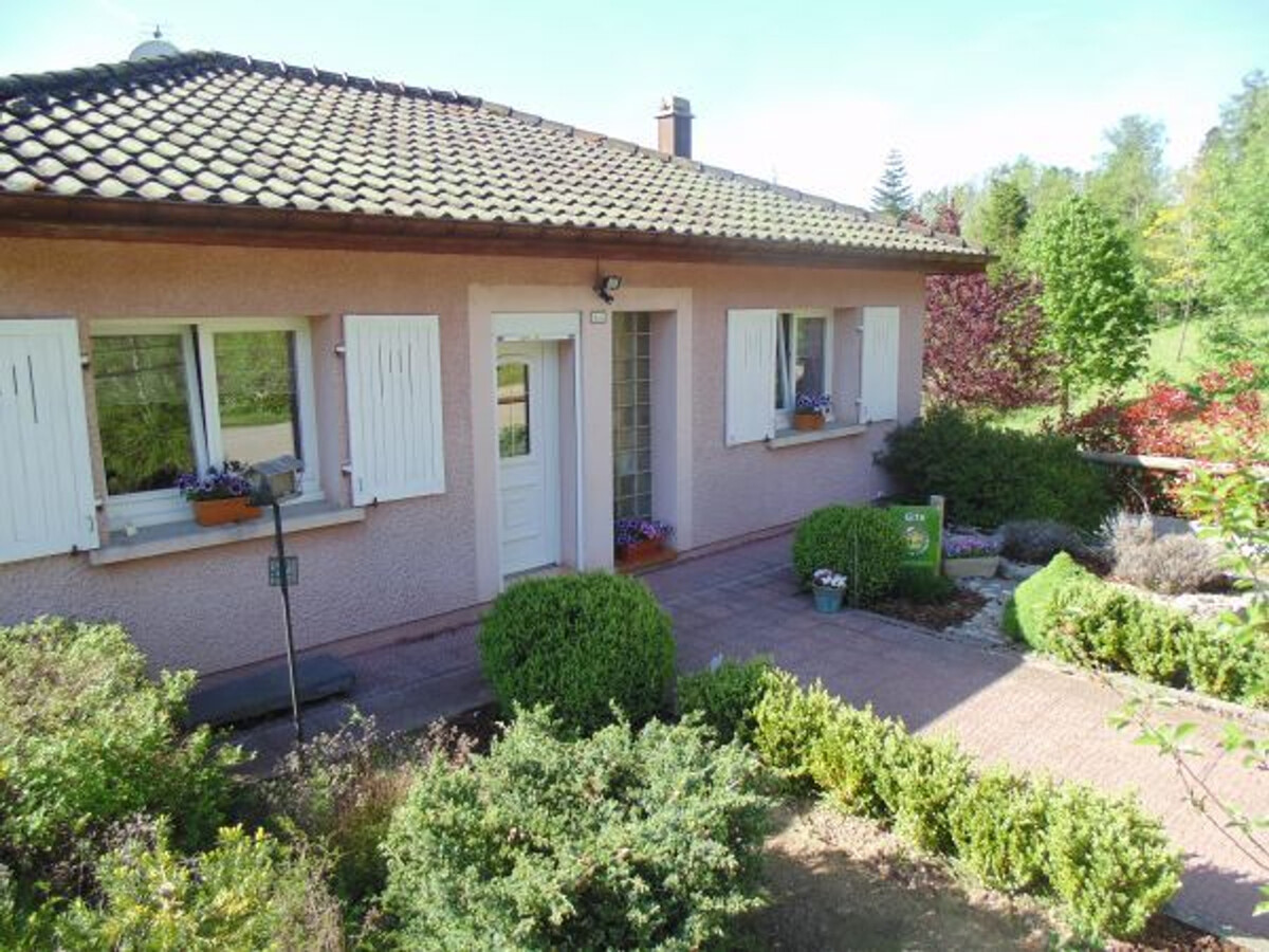 Pavillon 4 pers. Anould avec cheminée, terrasses et garage - Photo 17