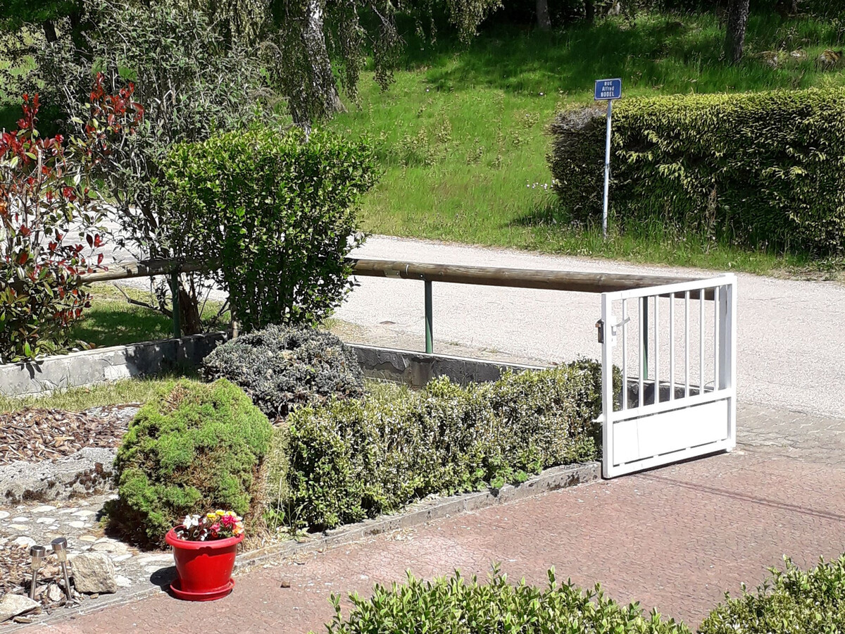 Pavillon 4 pers. Anould avec cheminée, terrasses et garage - Photo 30