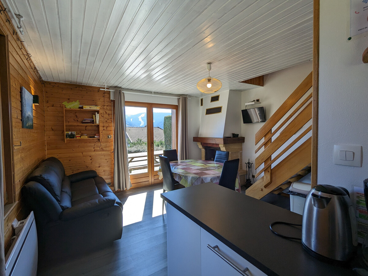 Chalet en bois 4 pers. à Gérardmer, cheminée et terrain - Photo 3