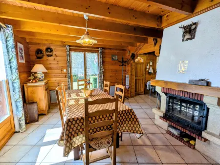 Chalet Les Chênes, 4 chambres, terrain 3800 m², pistes à 23 km - Photo 5