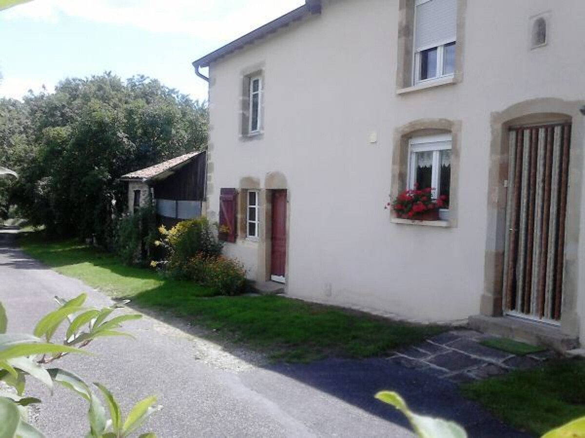 Gîte 4 pers. à Saint-Ouen-lès-Parey, terrasse et jardin clos - Photo 10