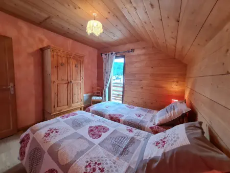 Chalet chaleureux face aux pistes, proche Gérardmer, idéal pour famille, balcon et terrasse - Photo 14
