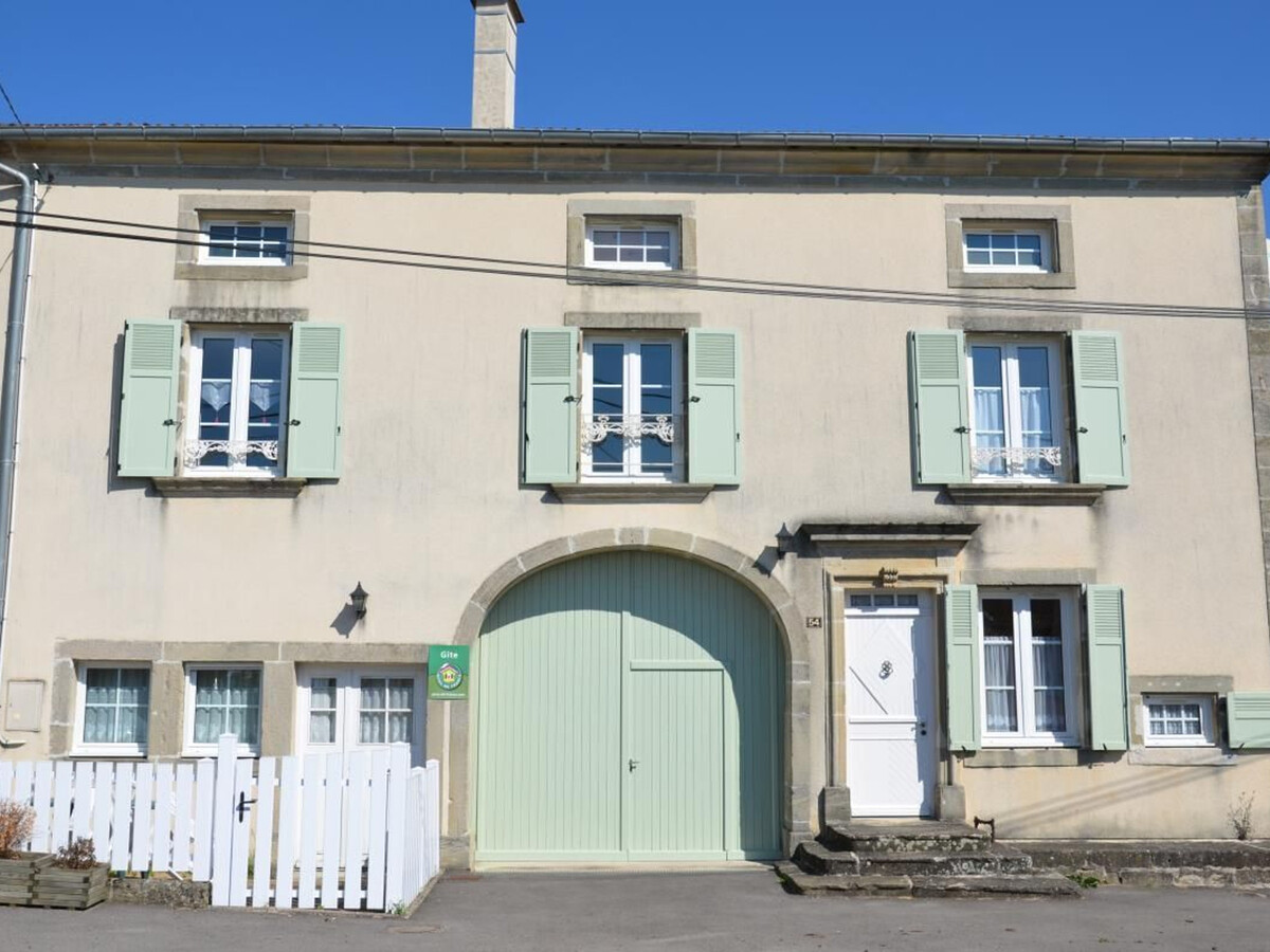 Gîte de ferme rénovée à Senaide, 5 pers., terrasse - Photo 1