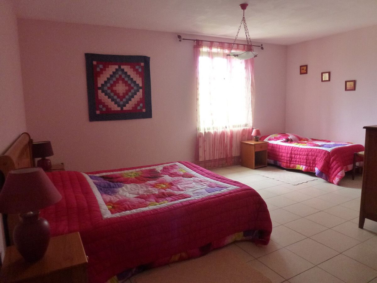 Ancien château 220m² – 9 pers., salle de jeux, recharge électrique - Photo 15