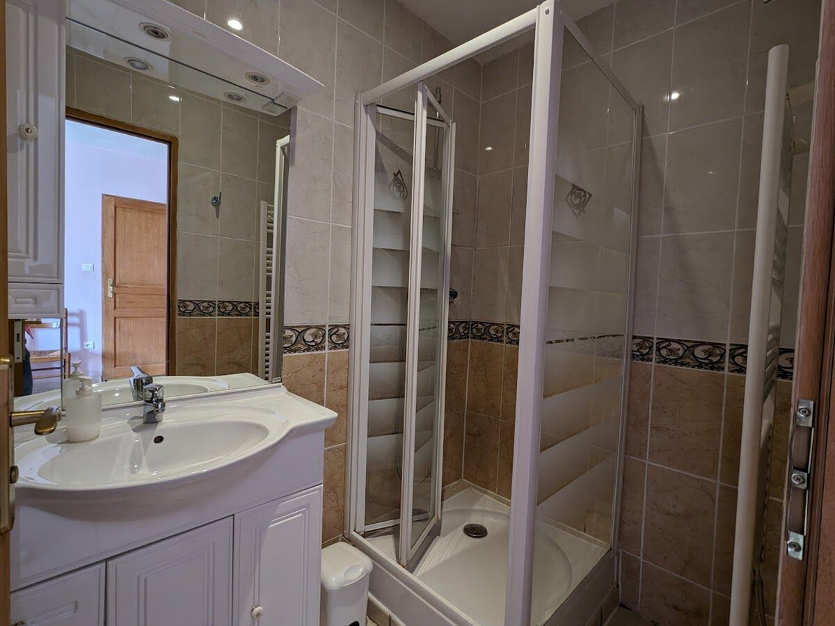 Ancien château 220m² – 9 pers., salle de jeux, recharge électrique - Photo 23