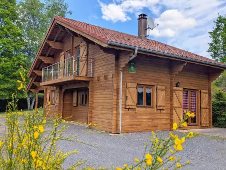 Location gite à Taintrux, Chalet confortable avec cheminée à Taintrux