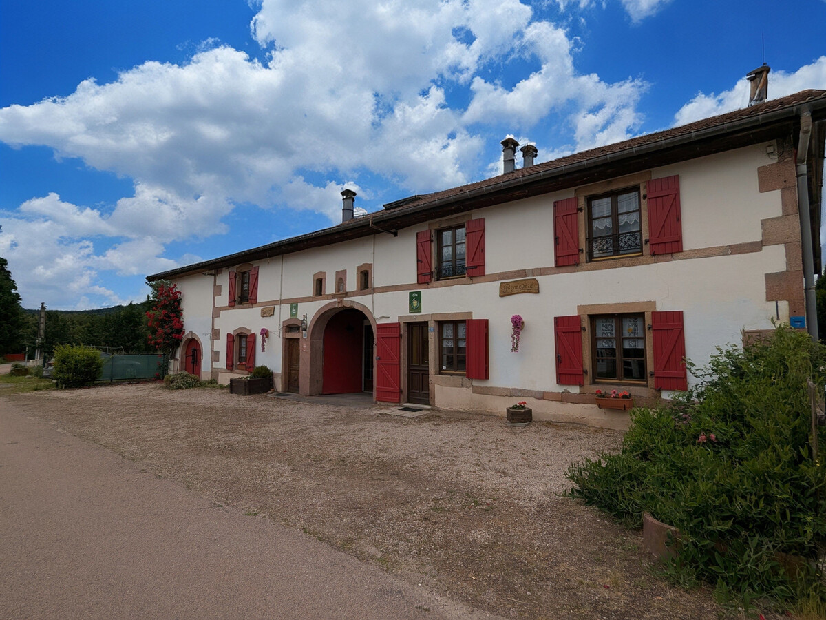 Gîte 10 pers. en ancienne ferme, terrasse, jardin clos - Photo 1