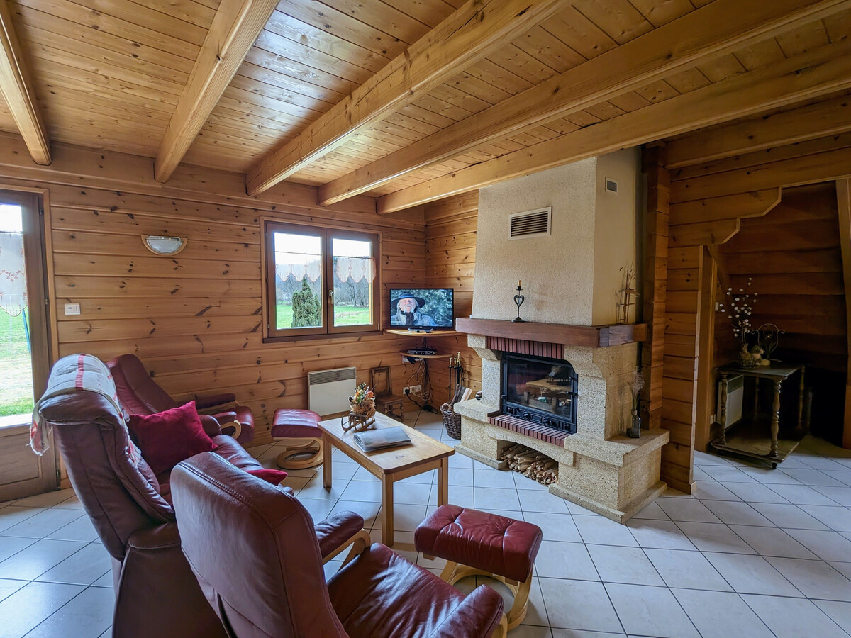 Chalet 6 pers. avec terrasse, forêt & ski à 15 km - Photo 3