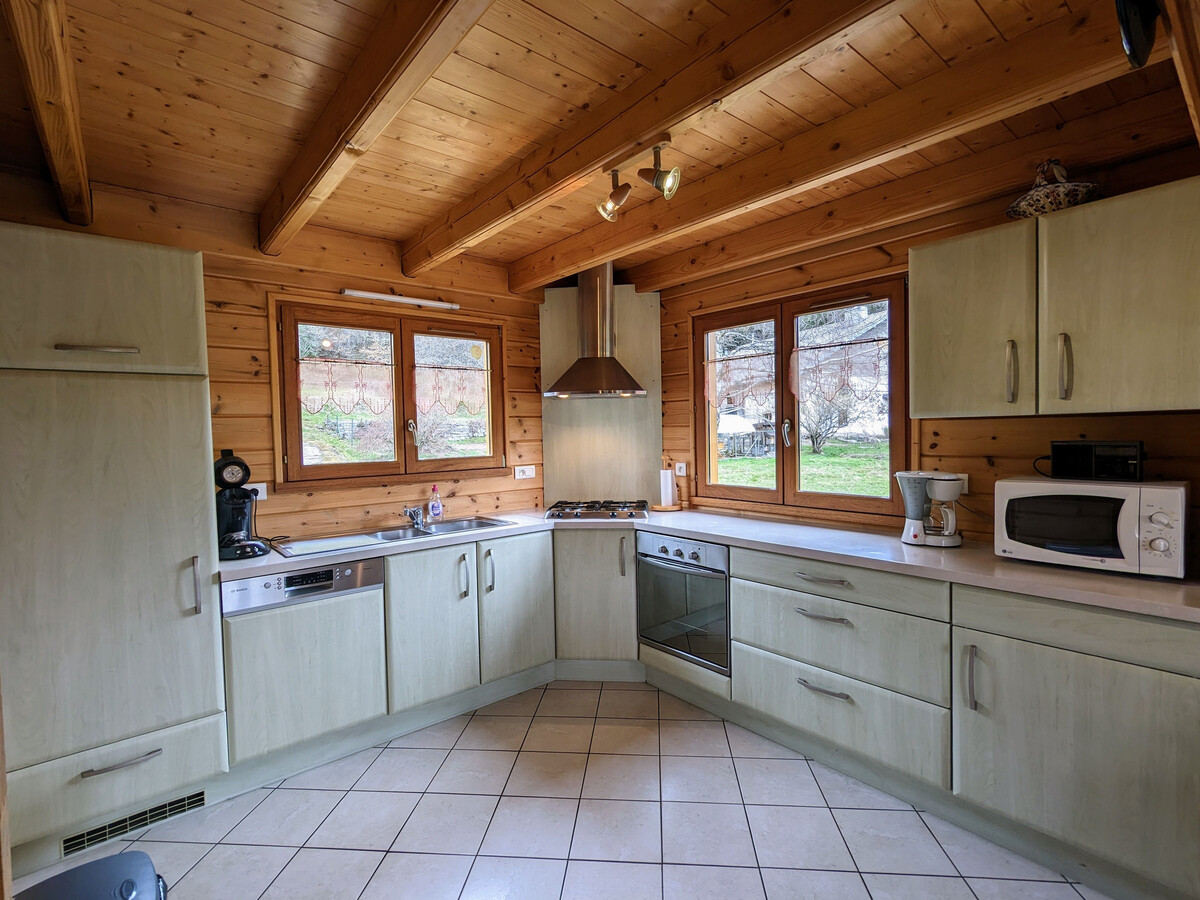 Chalet 6 pers. avec terrasse, forêt & ski à 15 km - Photo 7