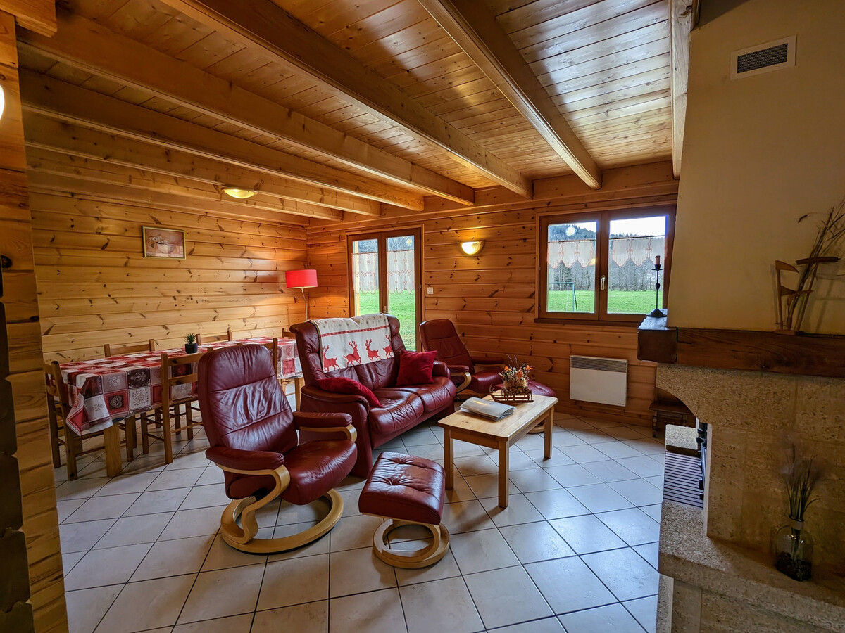Chalet 6 pers. avec terrasse, forêt & ski à 15 km - Photo 10