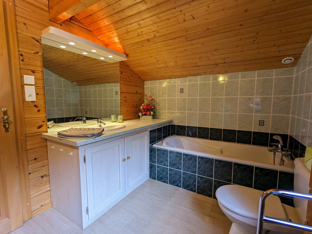 Chalet 6 pers. avec terrasse, forêt & ski à 15 km - Photo 27