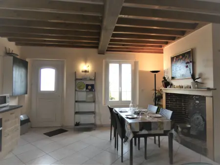 Gîte du Petit Potron : 5 pers, billard et 3000 m² de jeux : photo 33