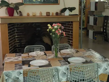 Gîte du Petit Potron : 5 pers, billard et 3000 m² de jeux : photo 36