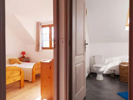 Gîte du Château 2 chambres, cour et forêt à Senonches : photo 12