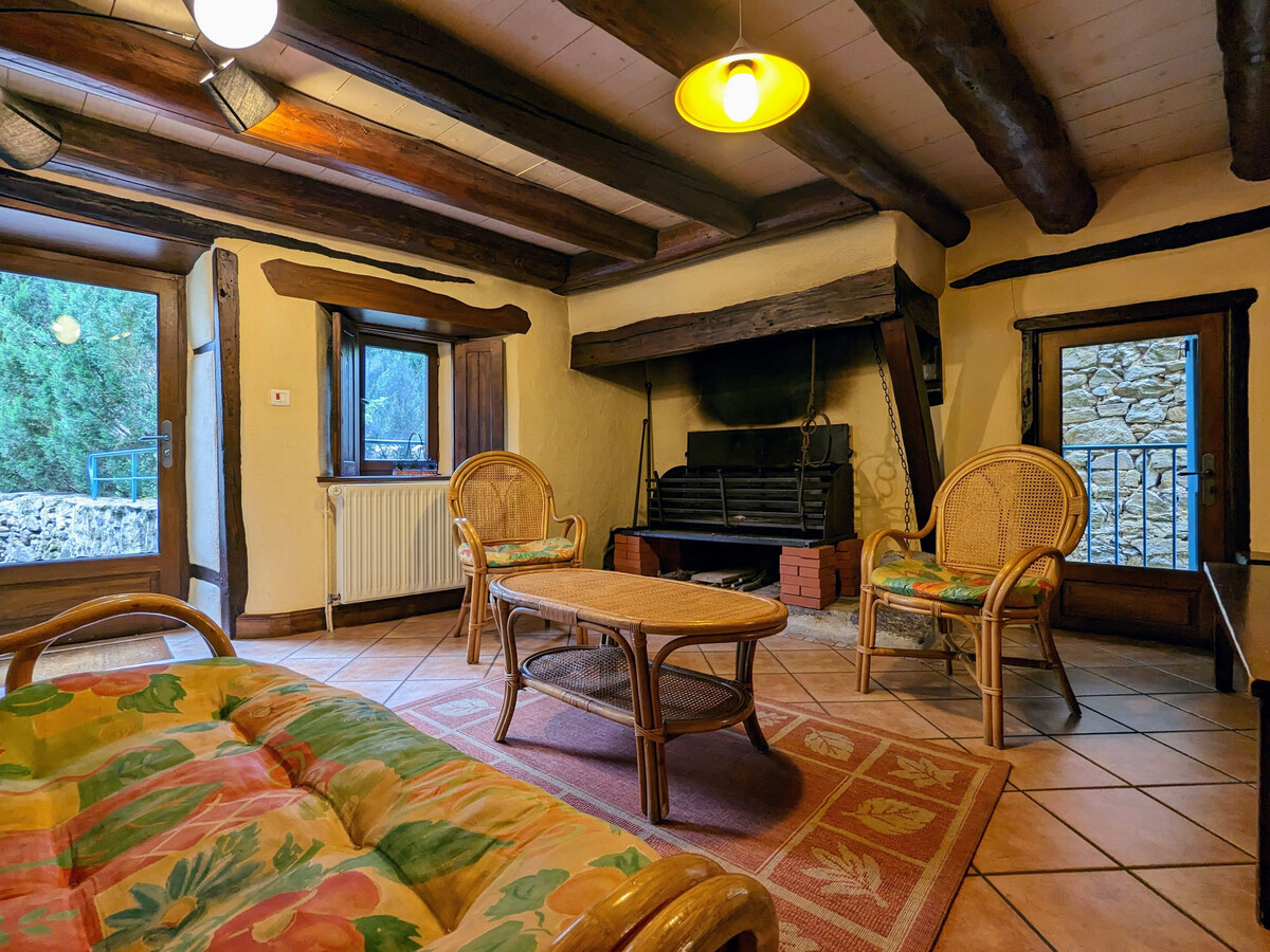 Gîte 10 pers., 5 chambres, grande terrasse à Villeneuve-d'Allier - Photo 6