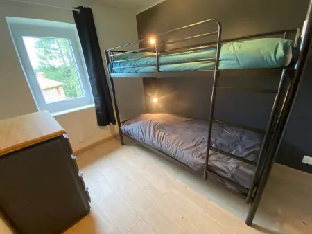 Gîte 4 chambres Saint-Vert, 2000 m² avec vue collines : photo 25