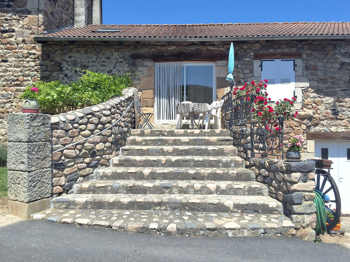 Gîte familial dans ancienne grange aux gorges de la Loire - Photo 22