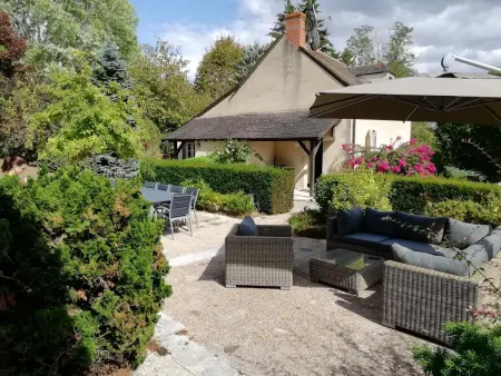 Gîte haut de gamme près de l'Abbaye de Noirlac - Séjour tout confort avec jardin et terrasses - Photo 1